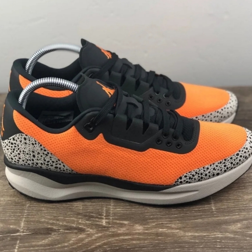 BRAND NEW JORDAN ZOOM TENACITY 88